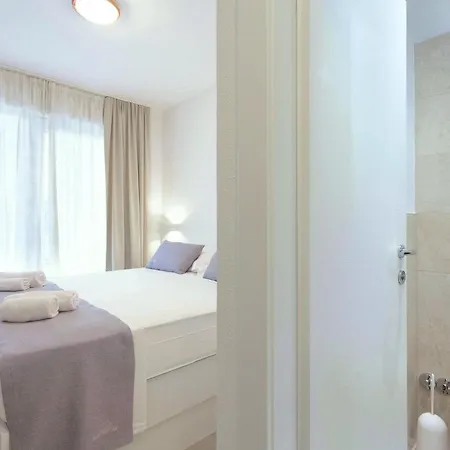 Sunset Split 3* פודסטראנה