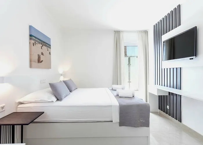 Sunset Split Podstrana