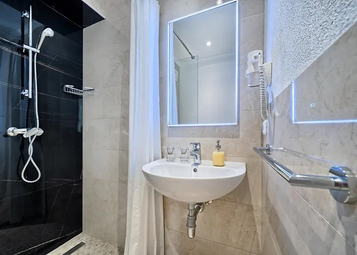 Sunset Split Podstrana