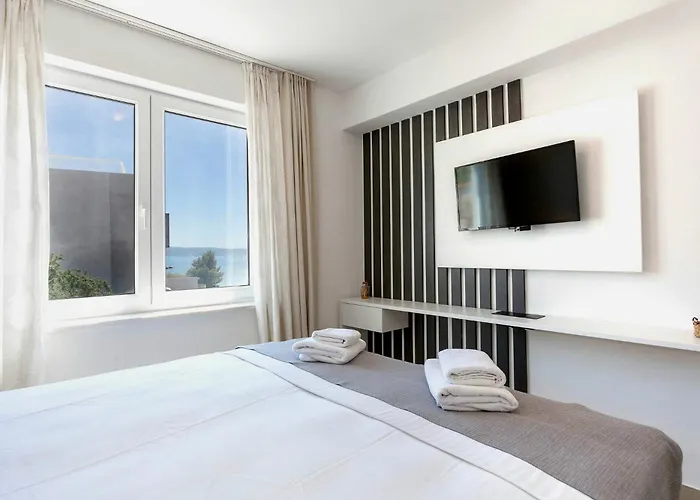 Panzió Sunset Split