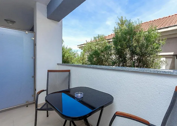 Sunset Split Bed & Breakfast