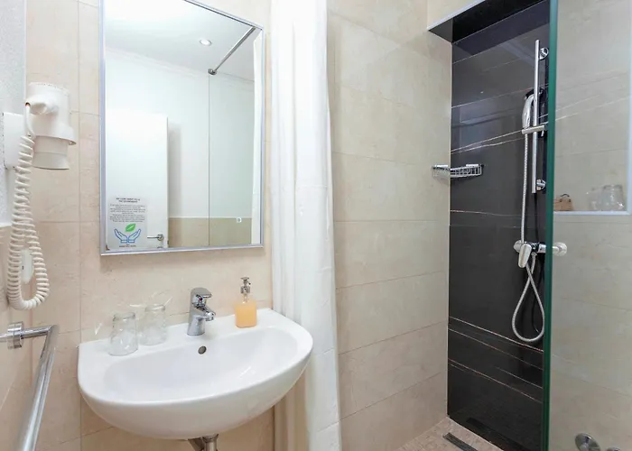 Sunset Split Panzió