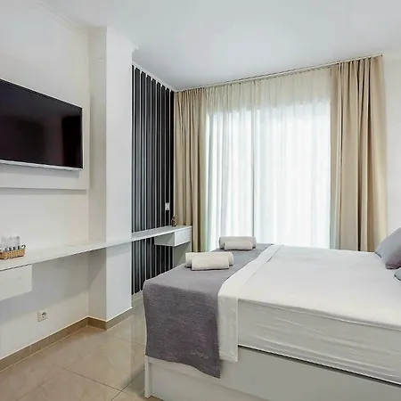 Sunset Split 3* Podstrana