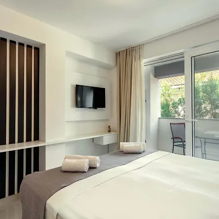 Bed & Breakfast Sunset Split