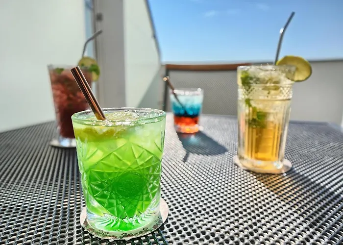 Sunset Split 3* Подстрана