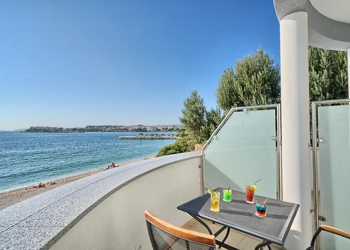 Sunset Split 3* Подстрана