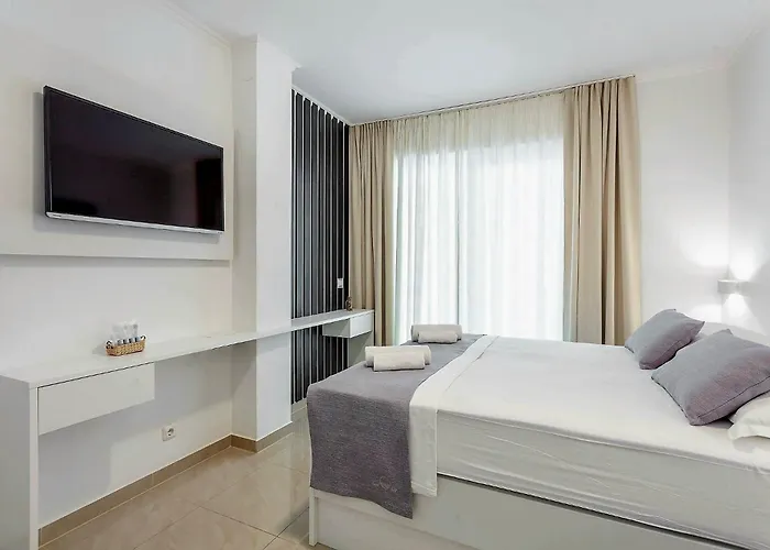 Sunset Split 3* Подстрана