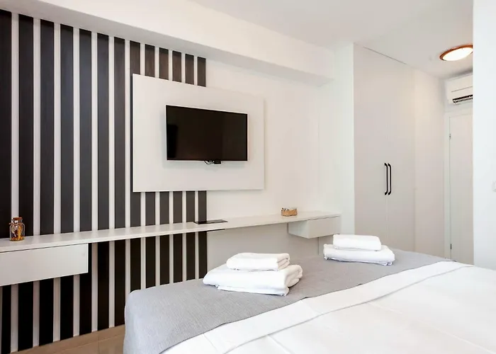 Sunset Split 3* Подстрана