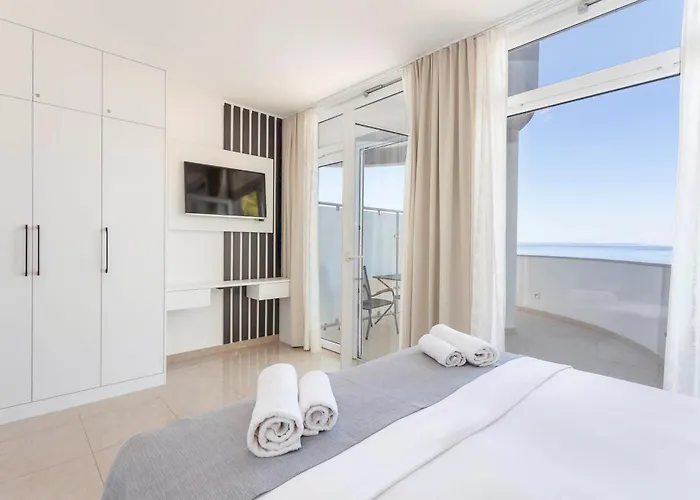 Sunset Split Podstrana